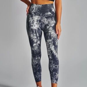 Lululemon tie dye leggings